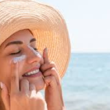 How to Get Glowing Skin Naturally: 25 Science-Backed Tips